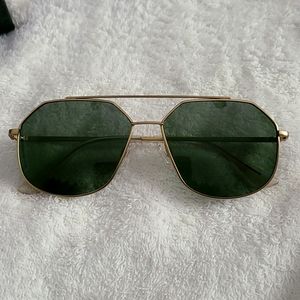 Privé Revaux The Cooper Sunglasses, Green/Gold